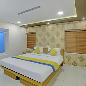 Treebo Trip Majestic Inn Thampanoor Thiruvananthapuram